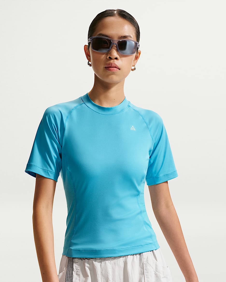 Nike ACG "Wildsee" Dri-FIT 女子速干修身短袖运动上衣 - 波罗的海蓝/极光蓝/山峰白