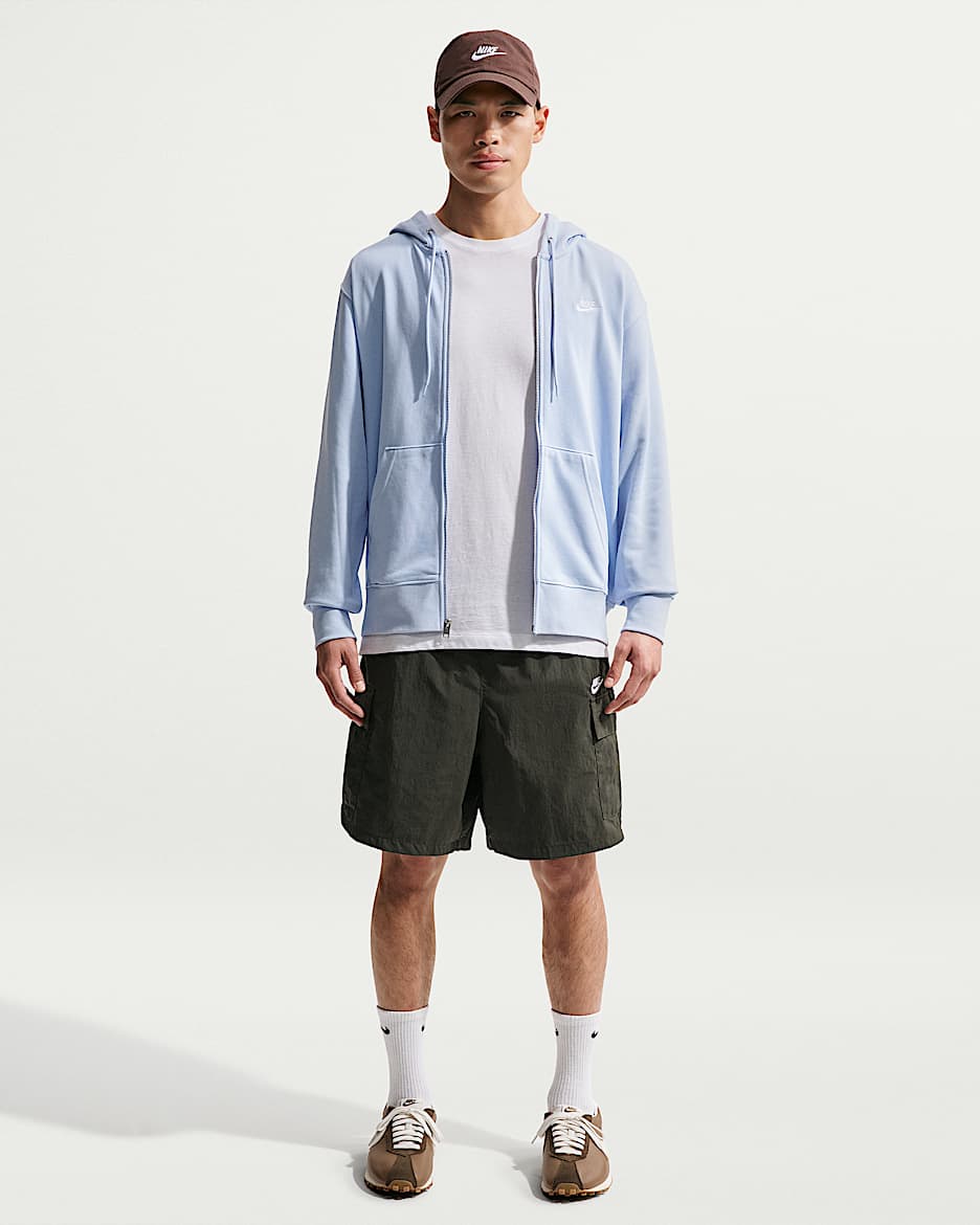 Nike Sportswear Club 男子机能风短裤 - 红杉绿/白色