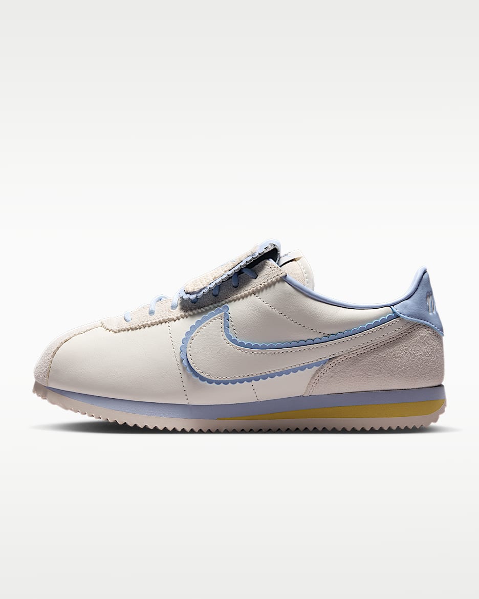 Nike Cortez 女子运动鞋 - 帆白/柔黄/氢蓝/帆白