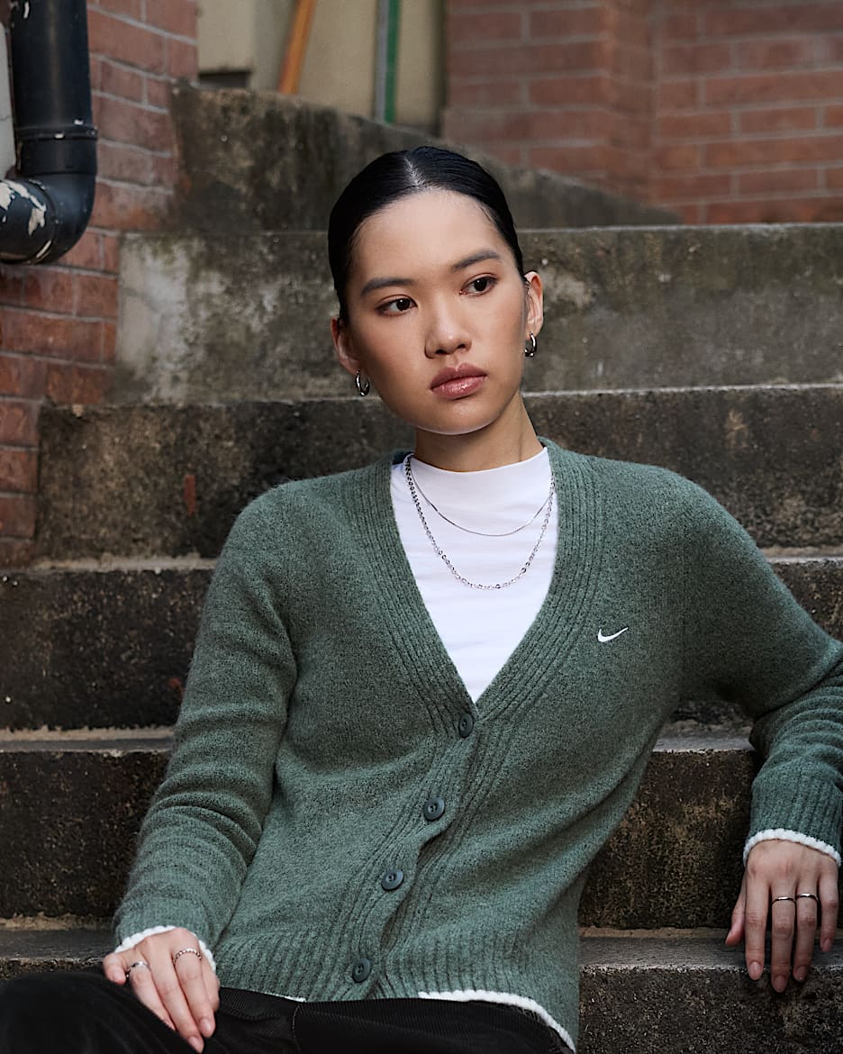 Nike Sportswear Chill Knit 女子修身开衫 - 迷彩绿/调色/白色