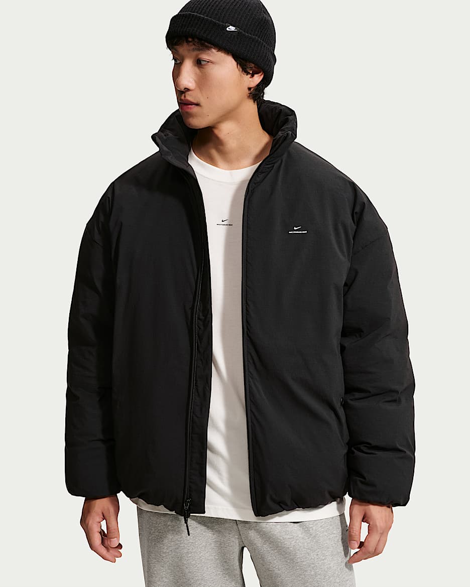Nike Standard Issue Therma-FIT 耐克篮球小标系列男子篮球羽绒夹克 - 黑/淡象牙白