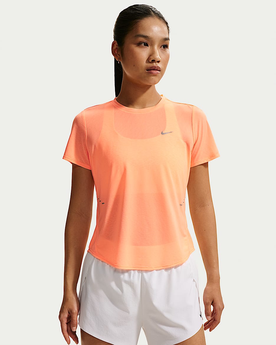 Nike Swift Dri-FIT 女子速干短袖跑步上衣 - 脉冲橙/尘光子色/白色