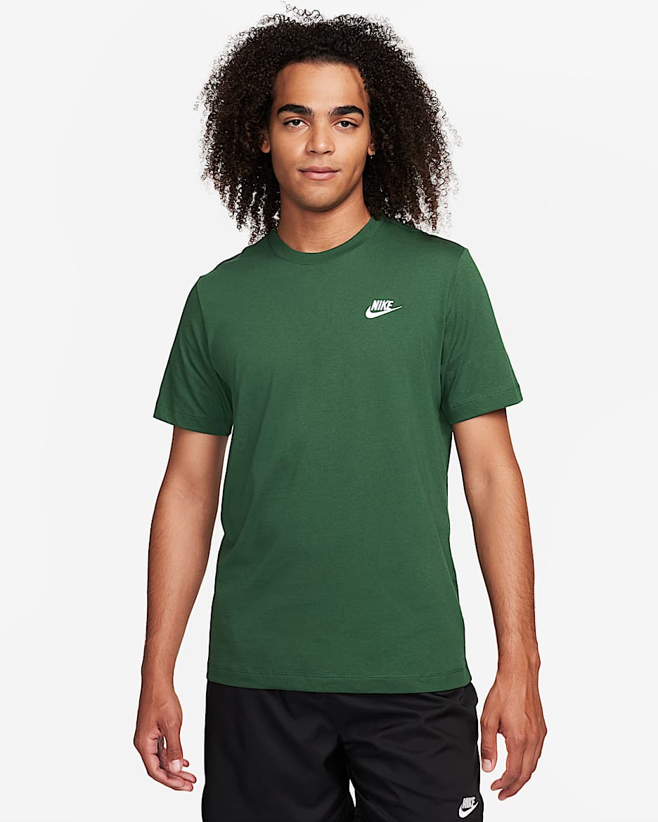 Nike Sportswear Club 男子刺绣柔软纯棉短袖T恤 - 冷杉绿