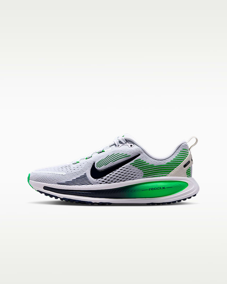 Nike Vomero 18 耐克小迈柔大童公路跑步鞋 - 白色/闪亮绿/深藏青