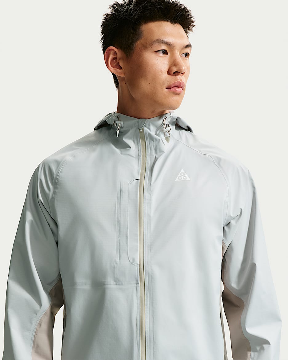 Nike ACG "Cosmic Peaks" Storm-FIT ADV 3L 男子防风防水越野跑夹克硬壳冲锋衣 - 雾灰/山峰白