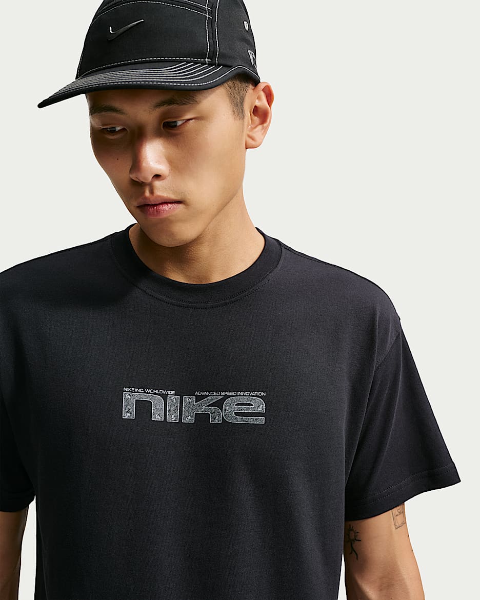 Nike Sportswear 男子短袖T恤 - 黑