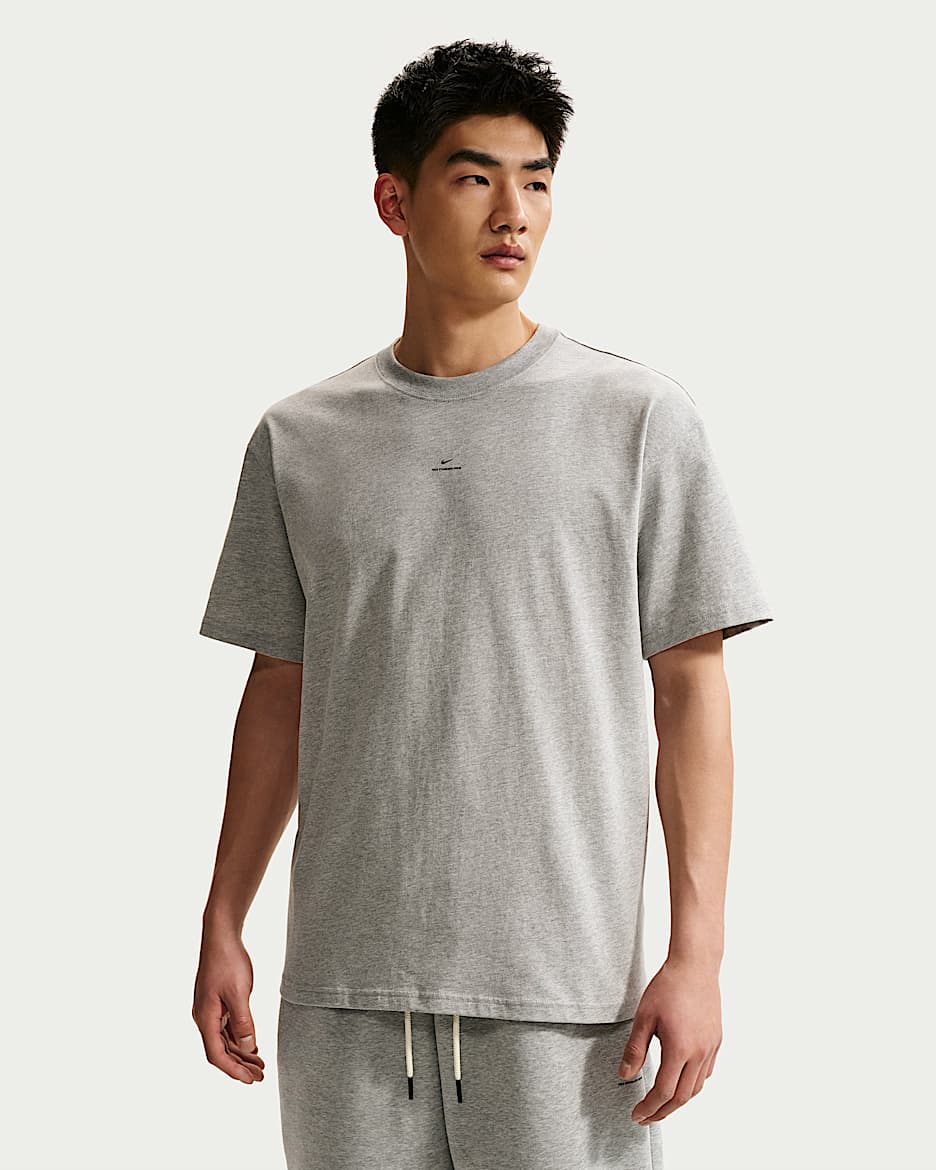 Nike Standard Issue Dri-FIT 耐克篮球小标系列男子速干T恤 - 调色暗灰/黑