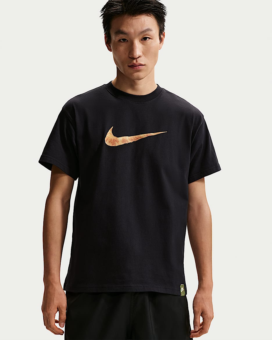 Nike Sportswear 男子T恤 - 黑