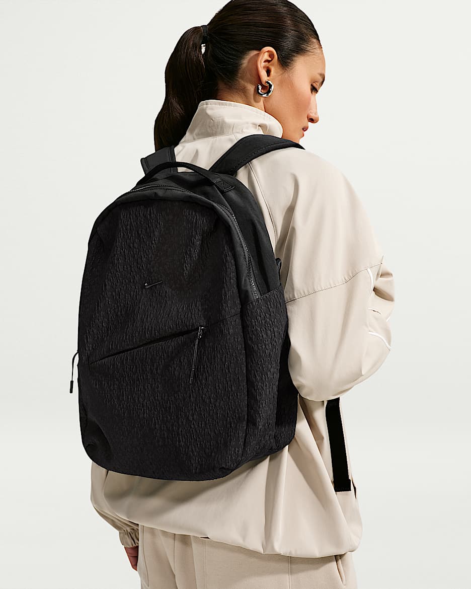 Nike Aura 双肩包 - 黑/黑/Sm Black Elctrdep