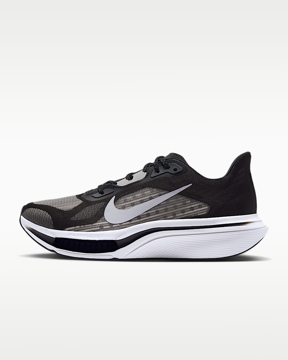 Nike Pegasus Plus 2 耐克超级飞马女子公路跑步鞋 - 黑/烟灰/白色