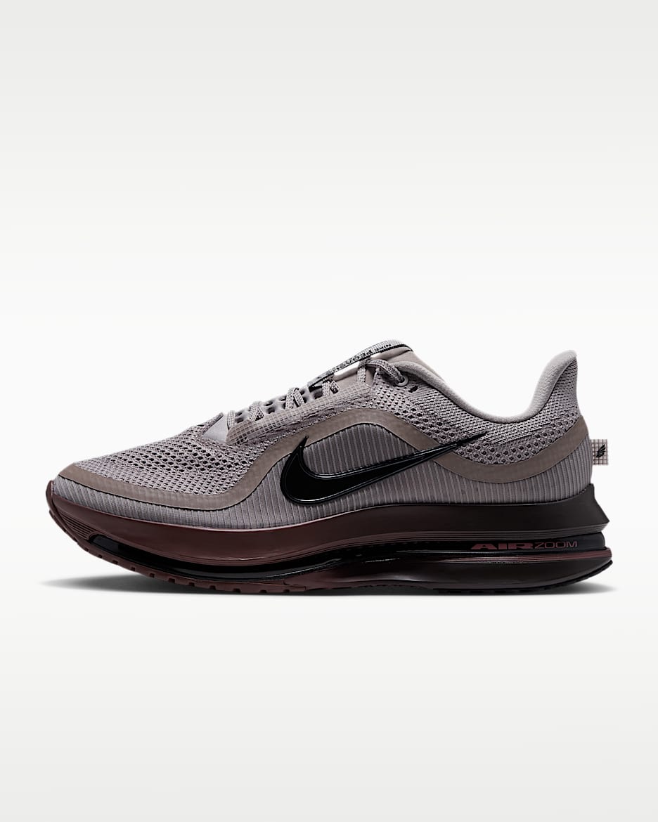 Nike Pegasus Premium 耐克顶级飞马男子公路跑步鞋 - 大学灰/浅红杉红/浅软石褐/黑