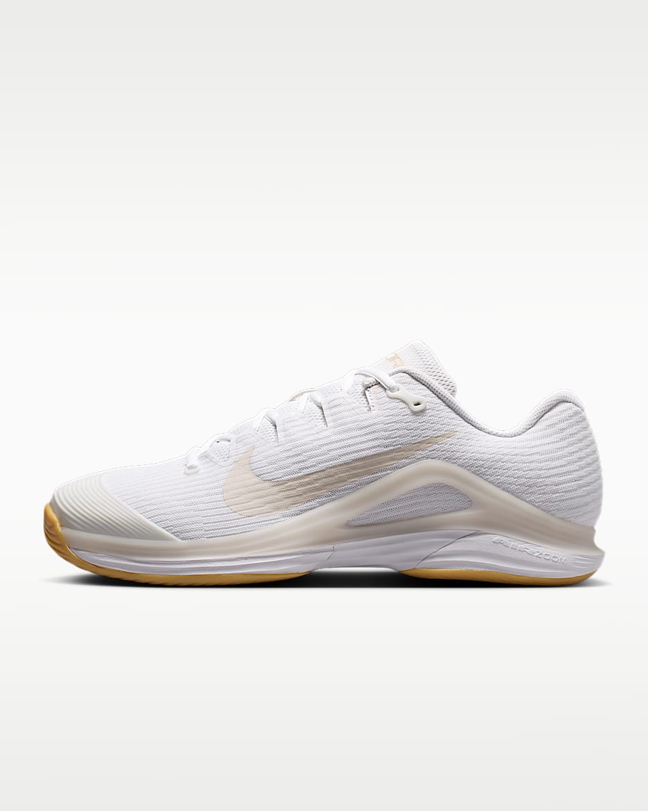 Nike Vapor 12 卡洛斯·阿尔卡拉斯同款男子硬地球场网球鞋 - 白色/山峰白/亚麻/浅土褐