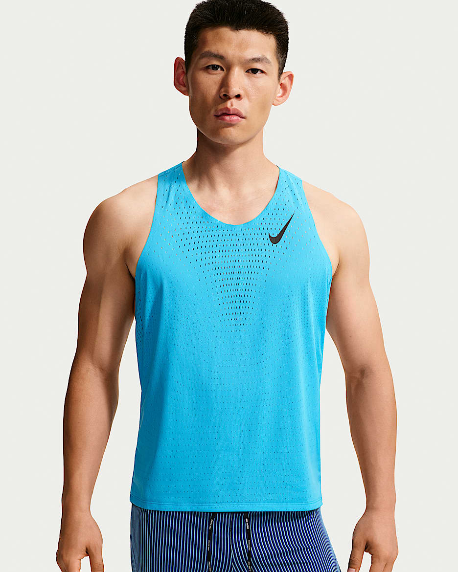Nike AeroSwift Dri-FIT ADV 男子速干跑步背心 - 浅电流蓝/黑