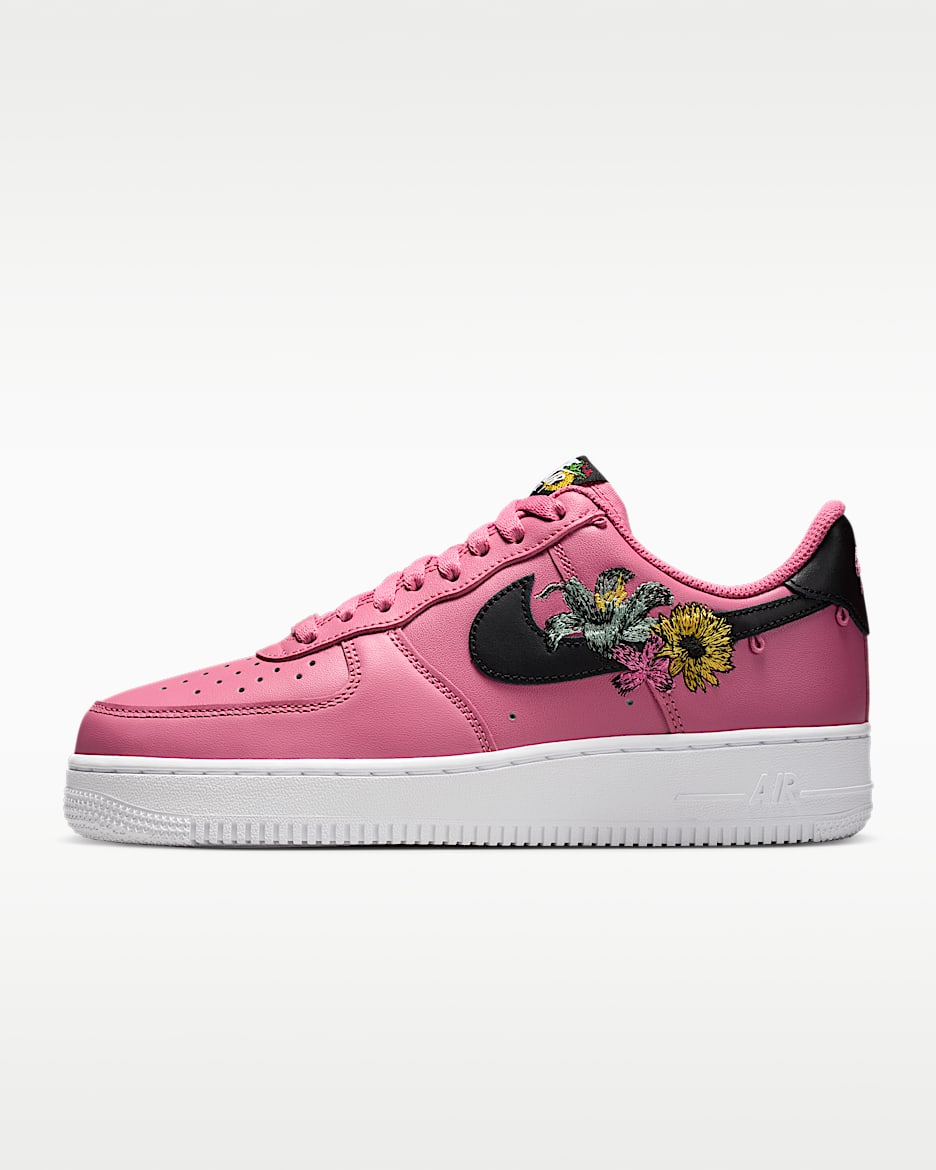 Nike Air Force 1 '07 Premium 女子空军一号运动鞋 - 牡丹红/金属色/白色/黑
