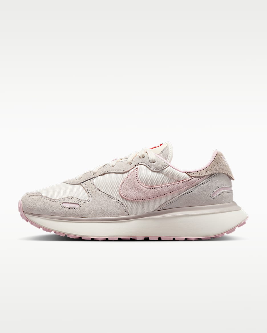 Nike Phoenix Waffle 情人节女子厚底运动鞋 - 帆白/帆白/大学灰/泡沫粉