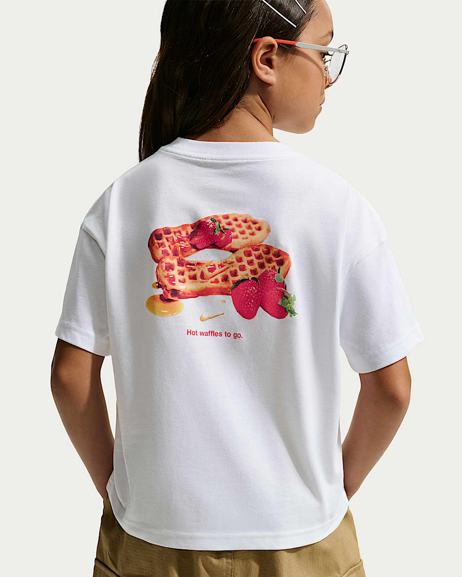 Nike Sportswear 大童（女孩）短袖T恤 - 白色