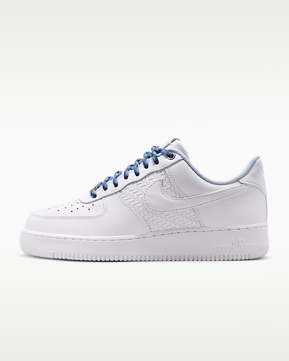 Nike Air Force 1 '07 LV8 男子空军一号运动鞋 - 白色/白色/金属银/白色