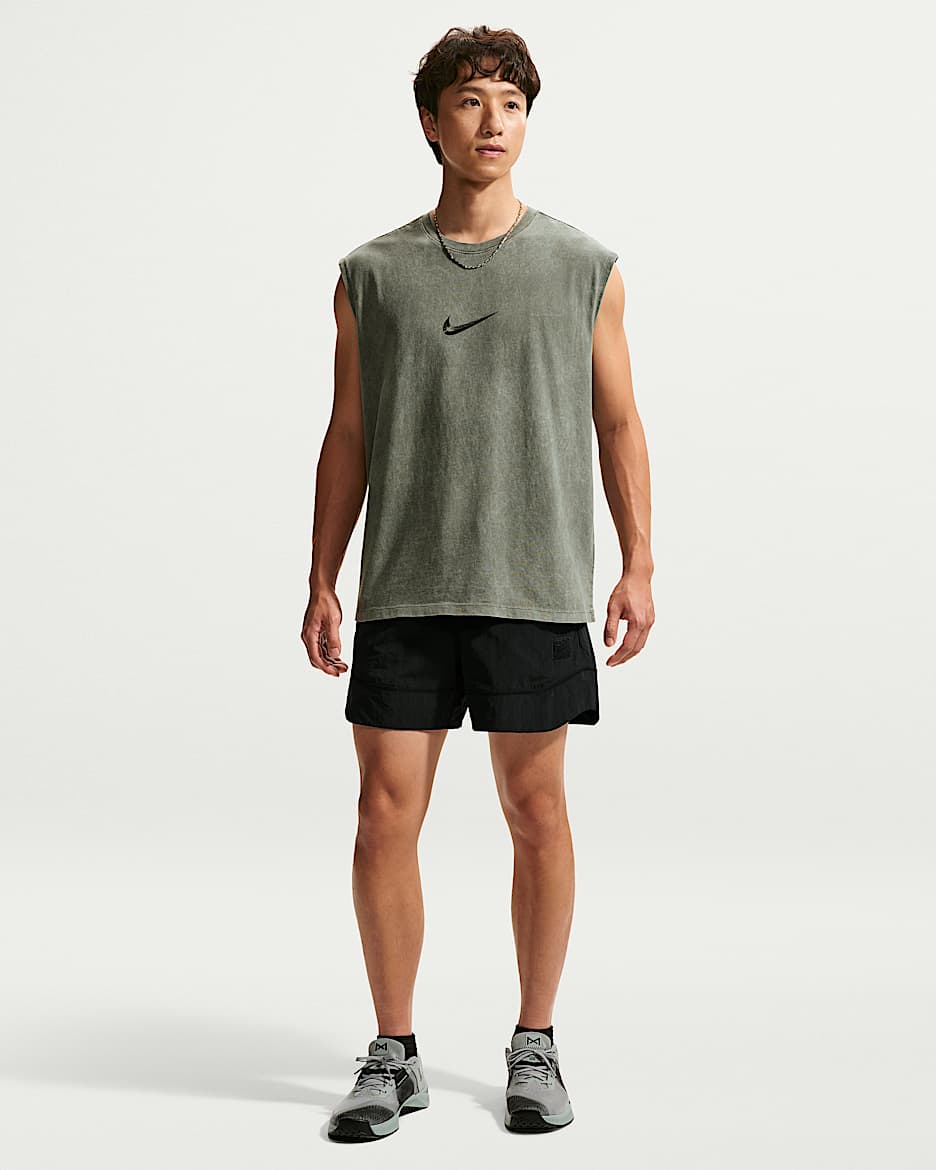 Nike N.A.C. Dri-FIT 男子速干梭织短裤 - 黑/黑