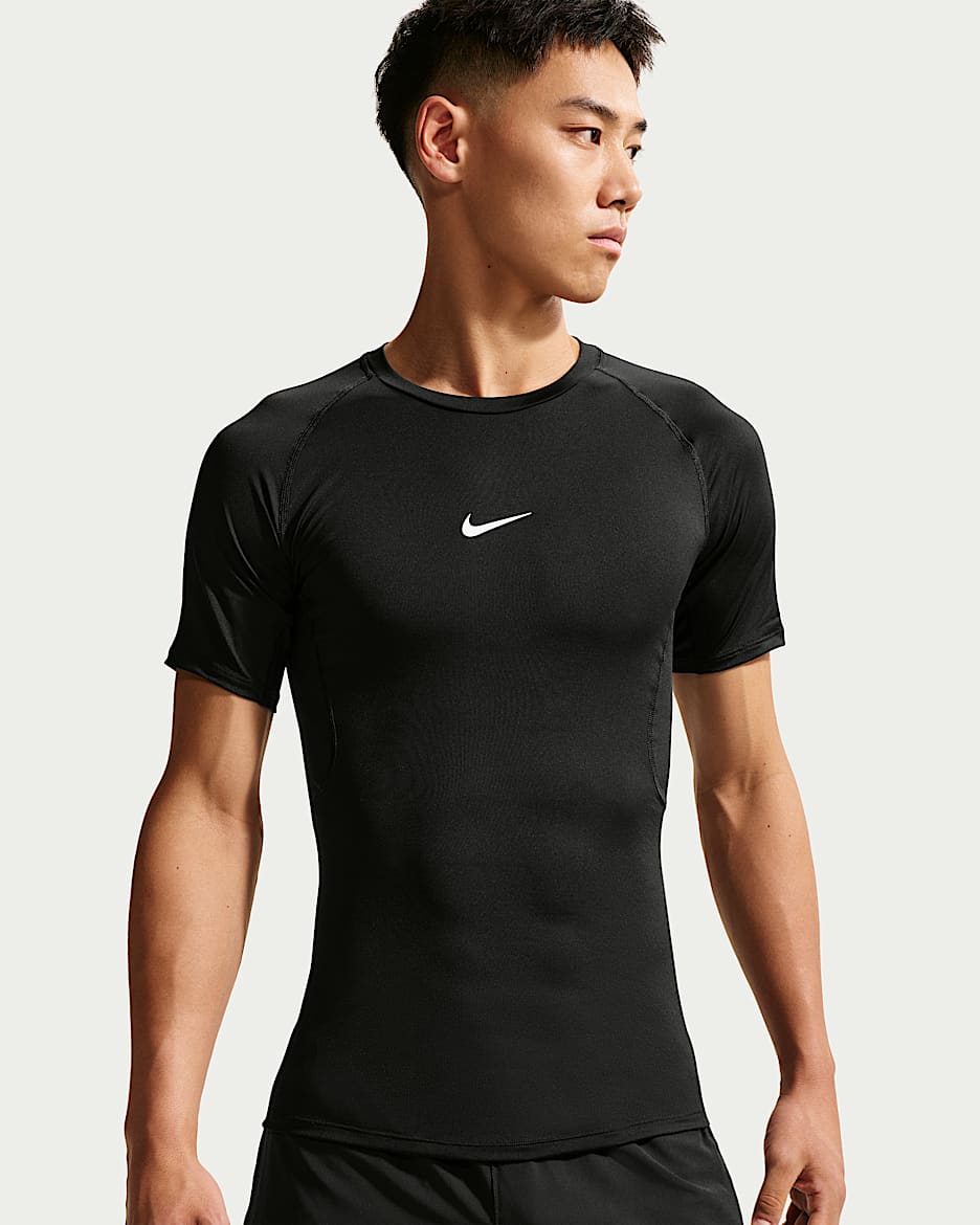 Nike Pro Dri-FIT 男子速干紧身短袖训练上衣 - 黑/白色