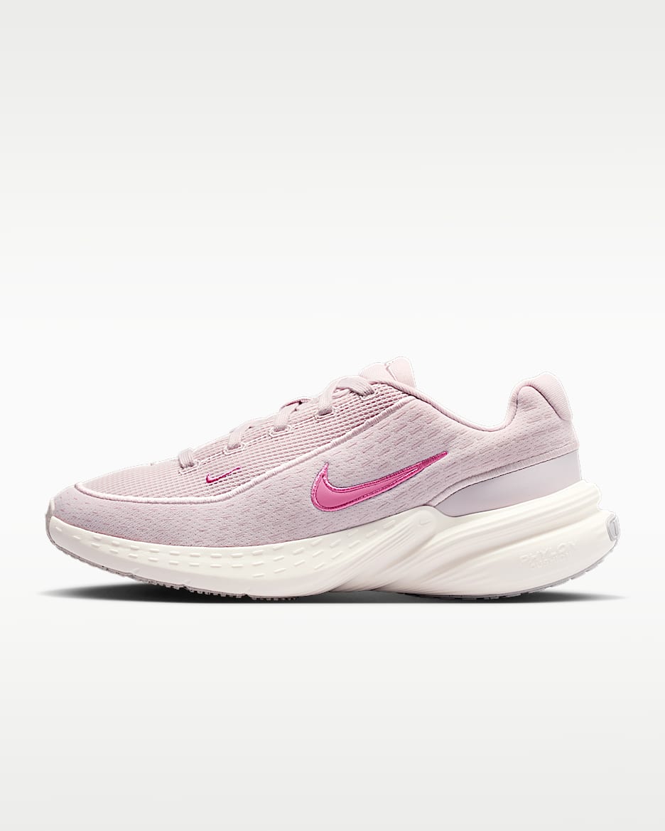 Nike Uplift SC 女子运动鞋 - 砂岩灰粉/珍珠灰/微粒玫瑰红/牡丹红