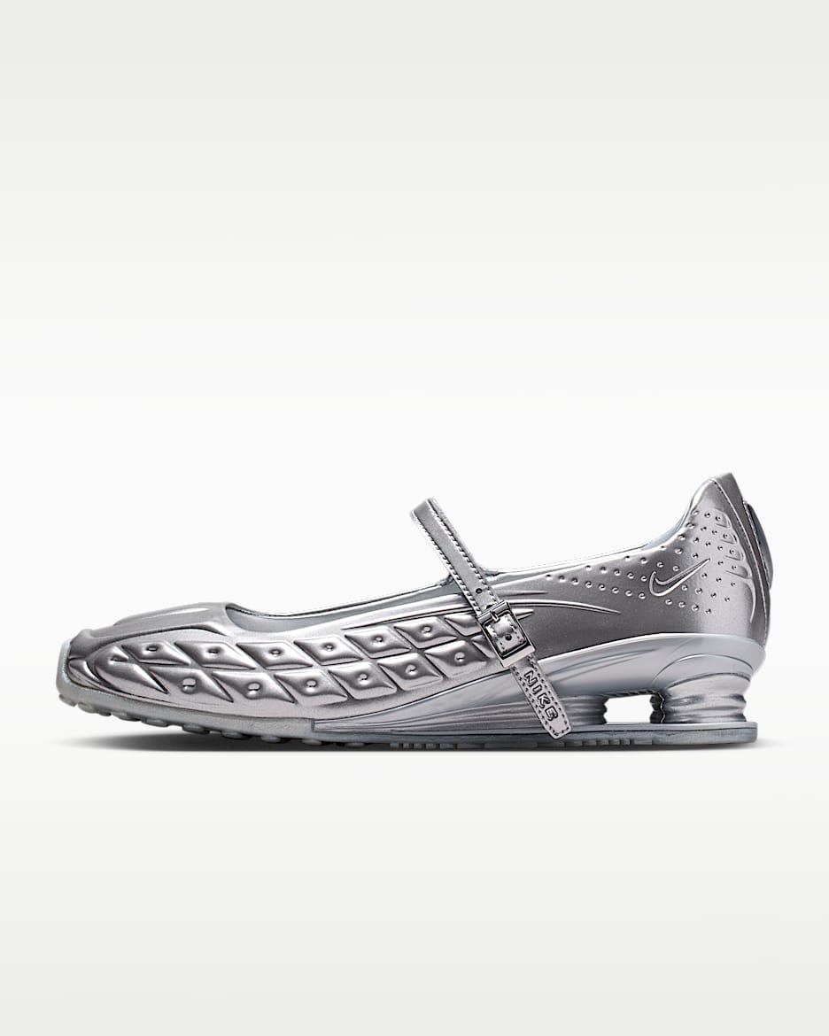 Nike Shox Z Calistra 女子气柱运动鞋 - 金属银/银/金属银