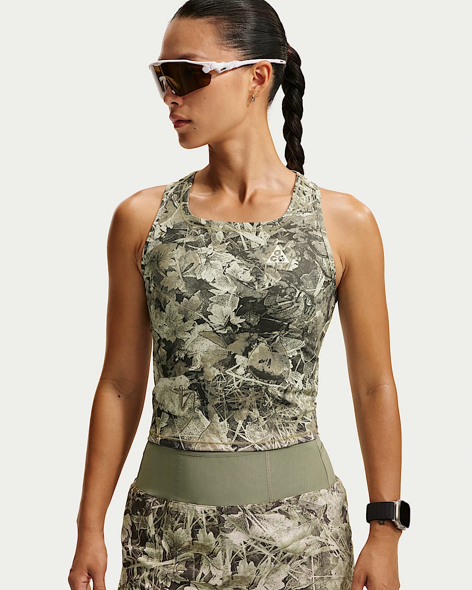 ACG "Chamo Camo" Dri-FIT 女子速干越野跑步背心 - 红杉绿/山峰白