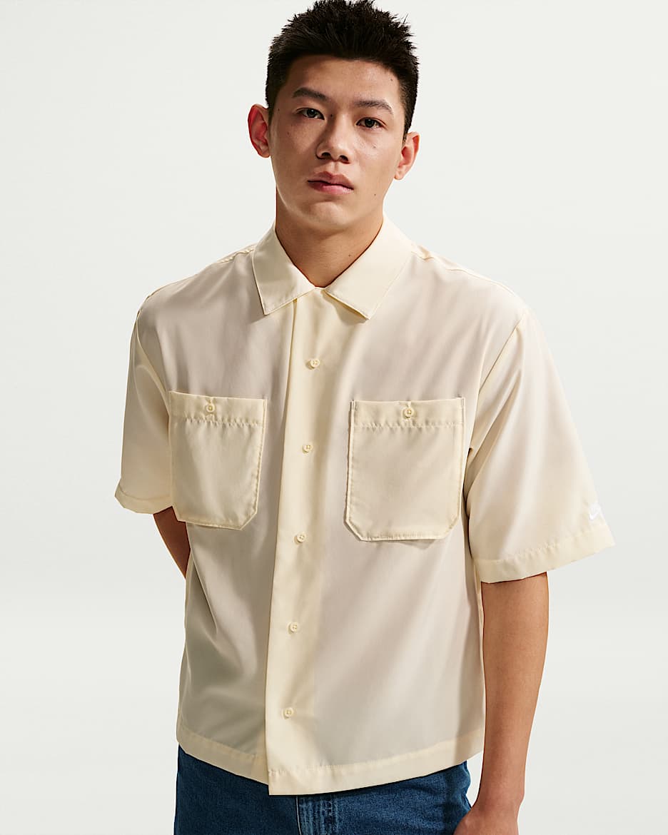 Nike SB 男子速干短袖纽扣开襟滑板衬衫 - 椰奶色/白色