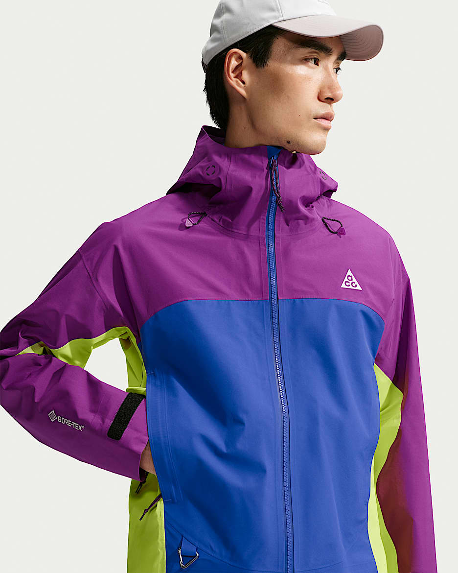ACG Misery Ridge Storm-FIT ADV GORE-TEX 3L 此沙同款男子防风防水夹克硬壳冲锋衣 - 浆果红/皇家蓝/亮眼柠檬黄/山峰白