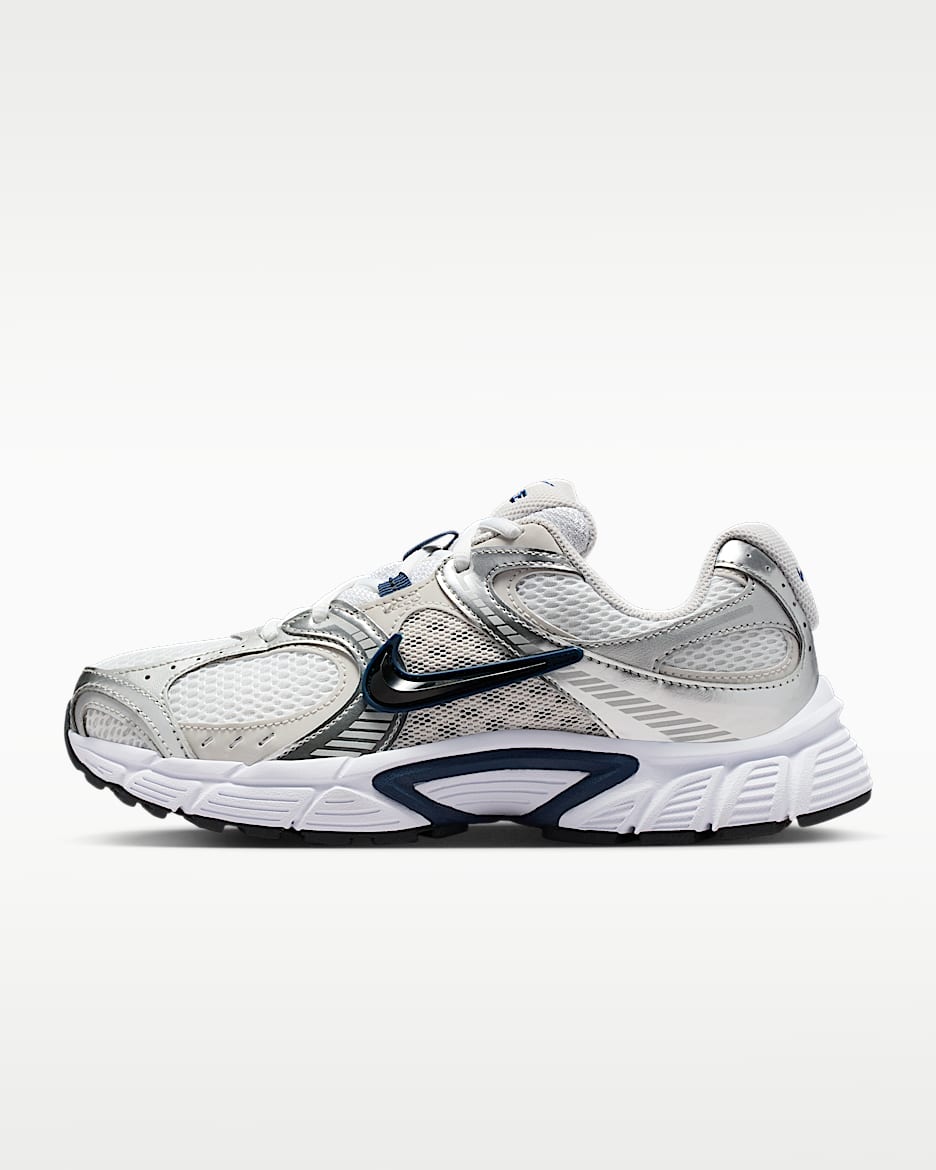 Nike V5 RNR 女子反光装饰运动鞋 - 金属银/深藏青/苍野灰/黑