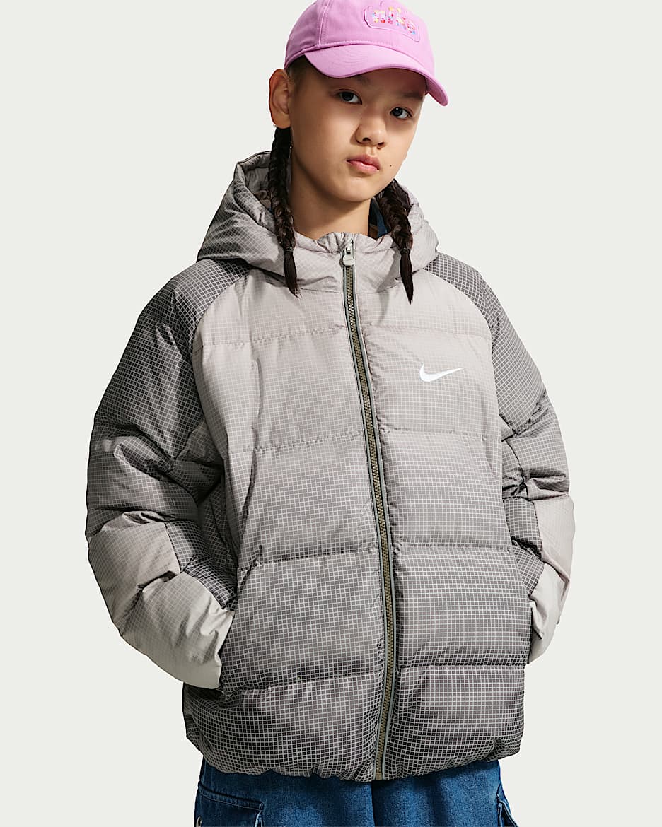 Nike 大童反光细节羽绒夹克 - 洞穴石色