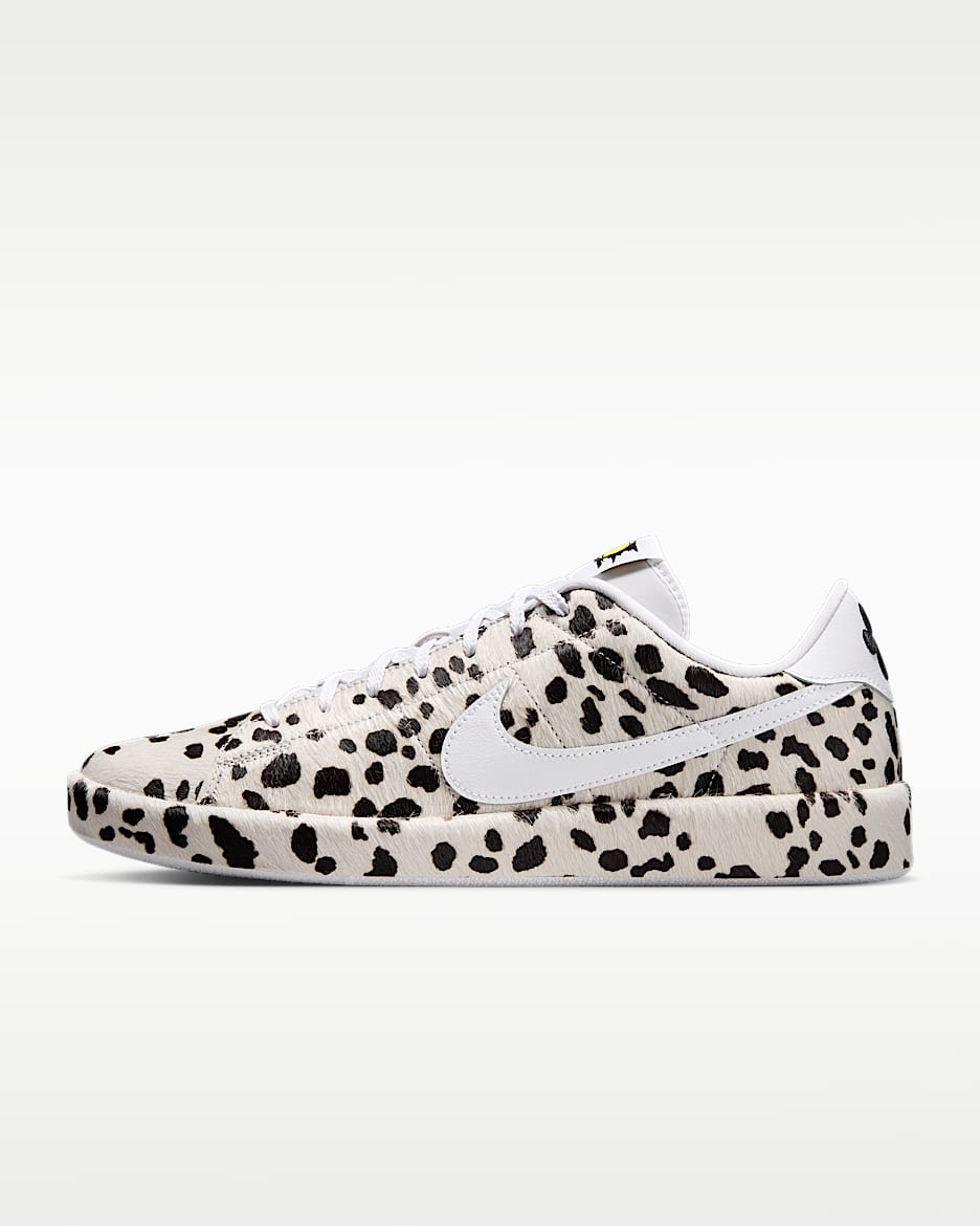 Nike Tennis Classic CS PRM 男子运动鞋 - 白色/黑/白色