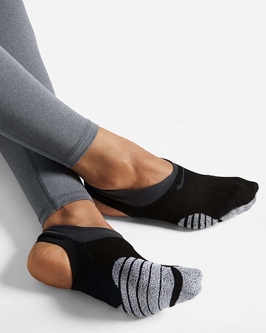 NikeGrip Studio 女子速干训练浅口袜（1 双） - 黑/煤黑/煤黑