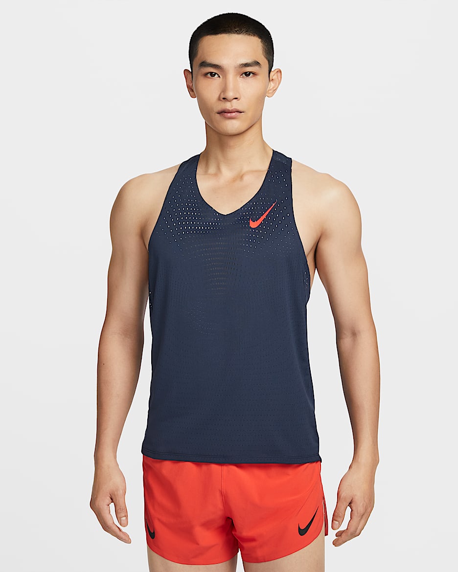 Nike AeroSwift Dri-FIT ADV 男子速干跑步背心 - 黑曜石色/亮深红