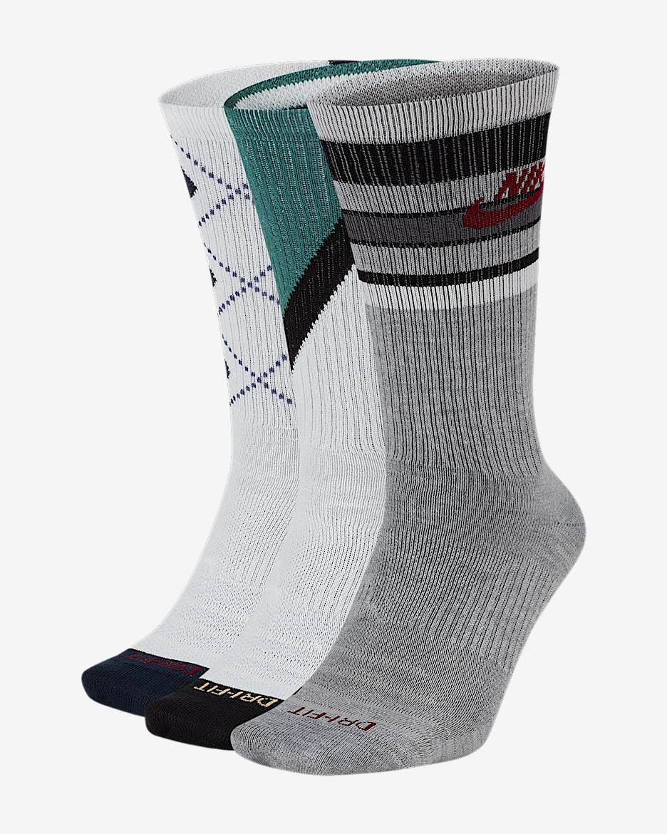 Nike SB Everyday Max Lightweight 中筒滑板袜（3 双） - 多色