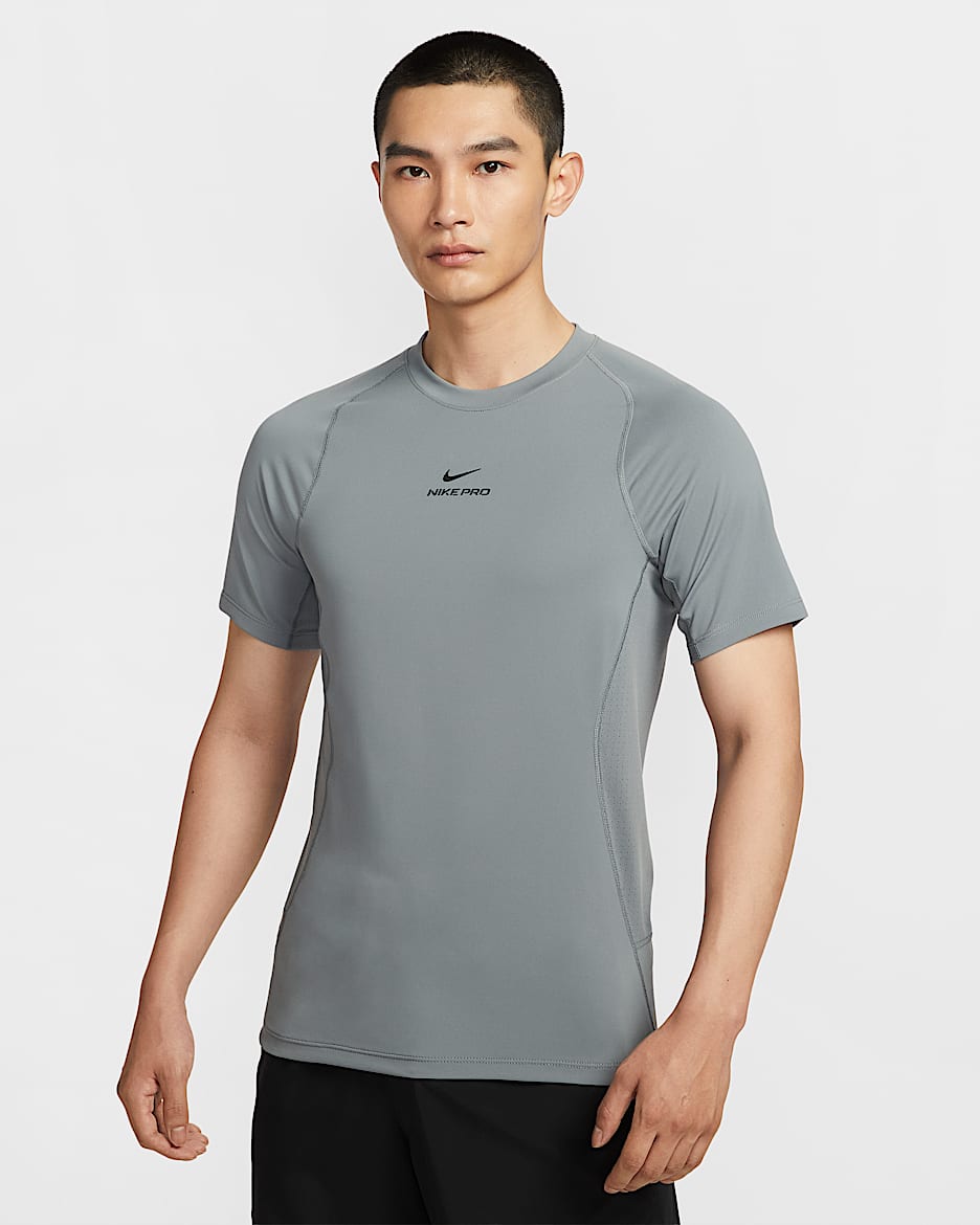 Nike Pro Training Dri-FIT 男子速干短袖训练上衣 - 烟灰/黑