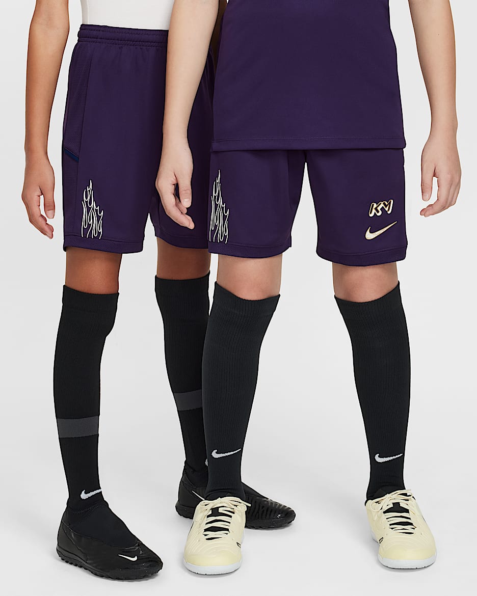 Kylian Mbappé Academy Dri-FIT 姆巴佩大童速干足球短裤 - 华丽紫/华丽紫/空间蓝/金属色