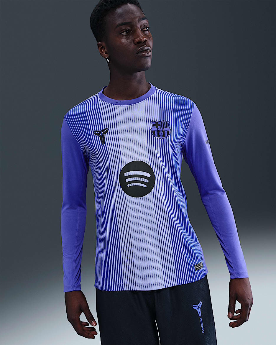 2025/26 赛季巴萨客场守门员球迷版 Kobe Dri-FIT 科比男子速干足球球衣 - 波斯紫/浅蓟紫/浅蓟紫/黑
