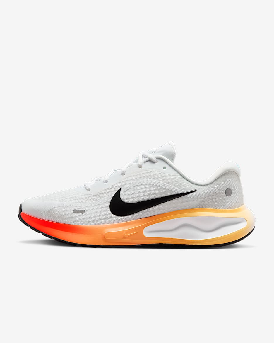Nike Journey Run 男子公路跑步鞋 - 白色/白色/亮深红/黑