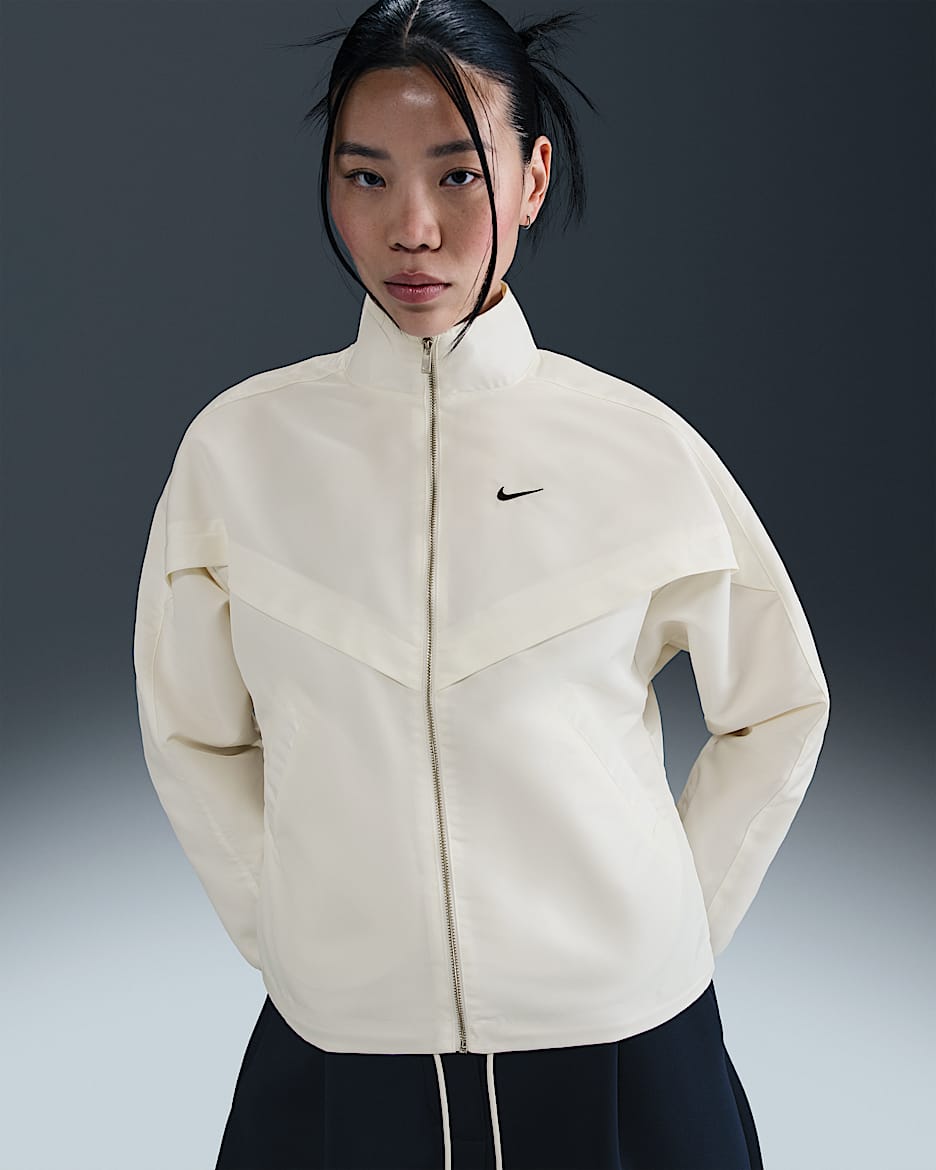 Nike Sportswear Windrunner 女子夹克 - 帆白/黑