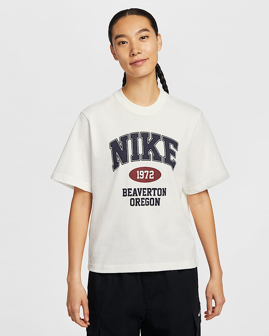 Nike Sportswear 女子宽松复古T恤 - 帆白