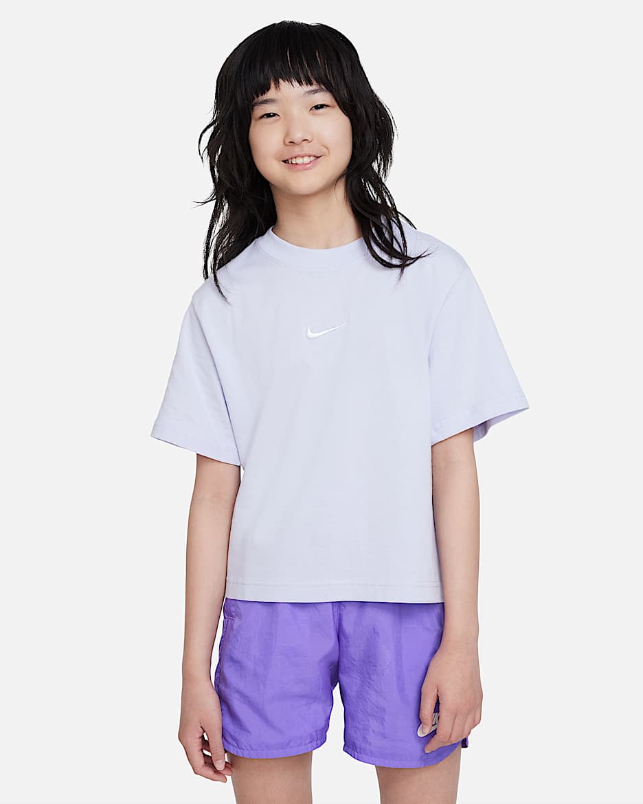 Nike Sportswear 大童（女孩）宽松版型T恤 - 氧气紫