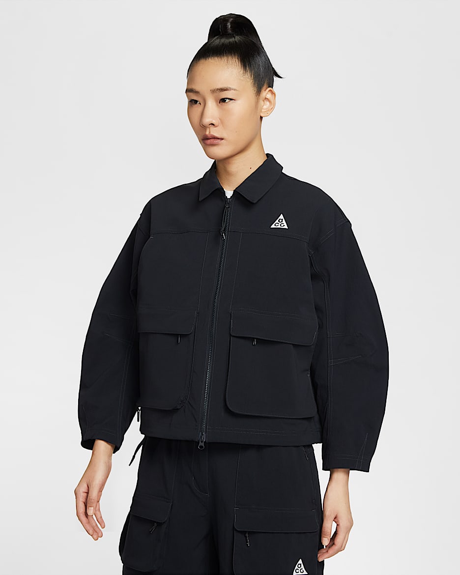 Nike Sportswear "Smith Summit" 女子防晒拒水夹克 - 黑/煤黑/山峰白