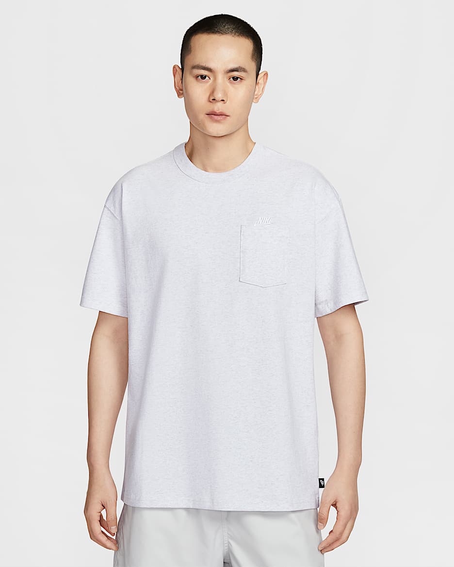 Nike Sportswear Premium Essentials 男子口袋T恤 - 调色桦树色