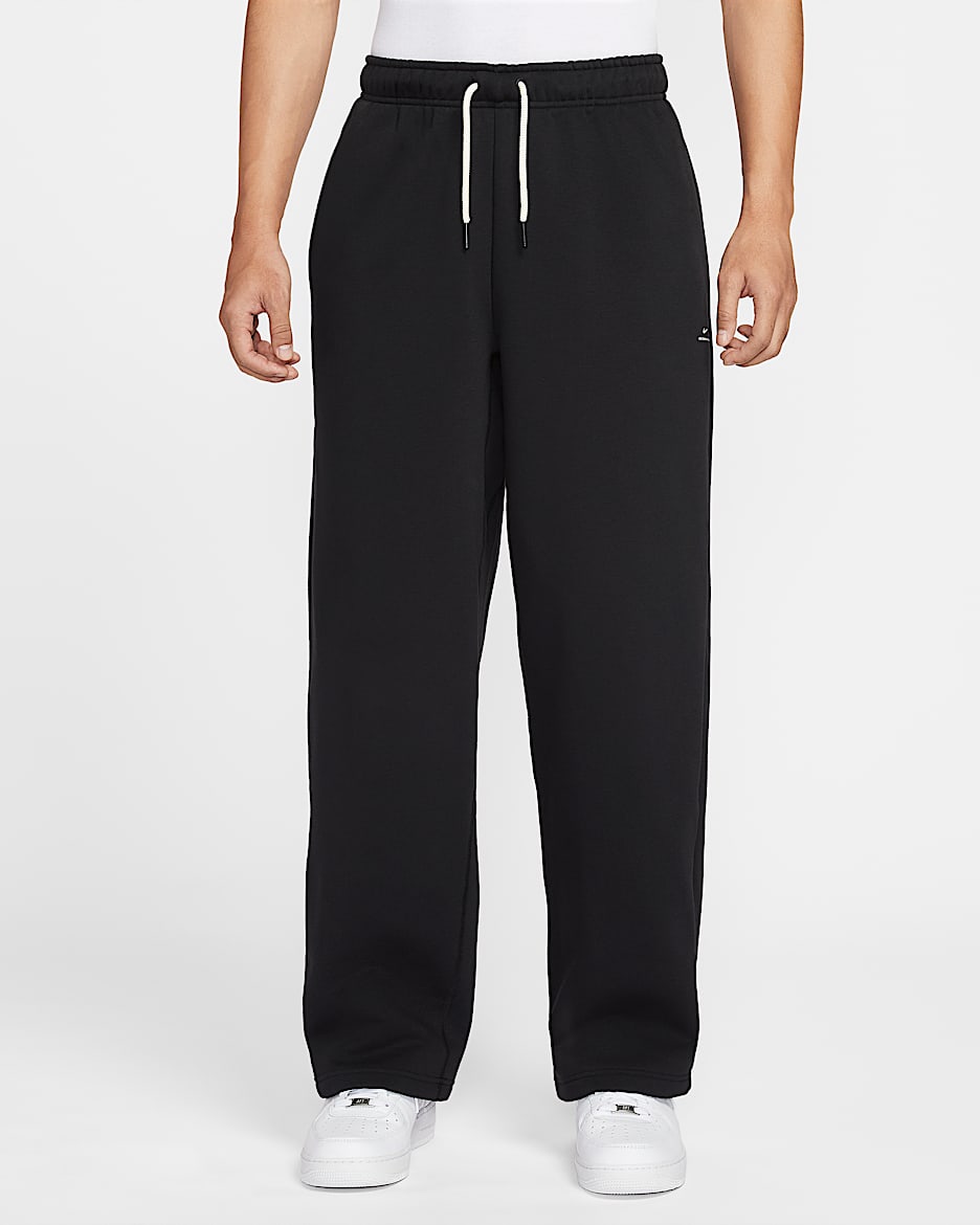 Nike Standard Issue Therma-FIT 男子加绒直筒篮球长裤 - 黑/淡象牙白