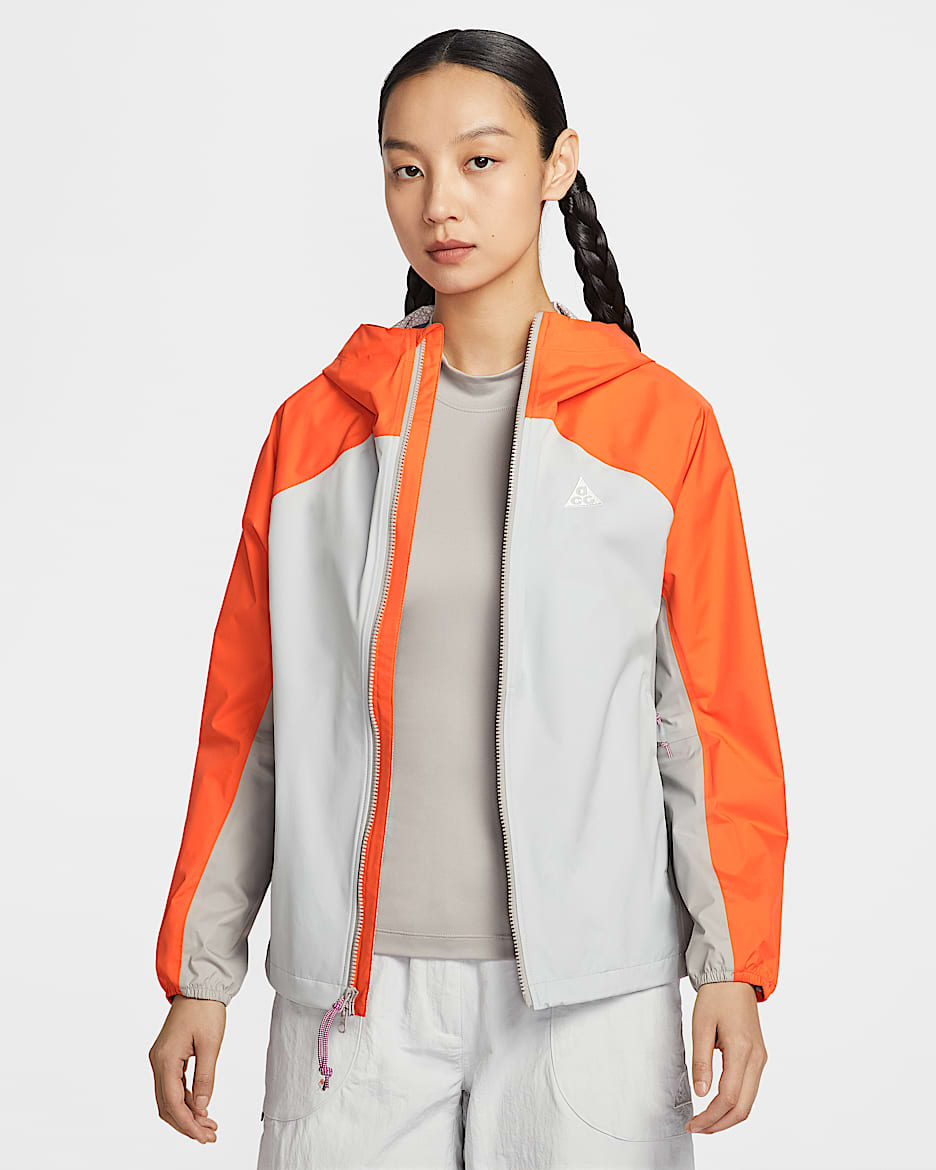 Nike ACG "Phantazma" Storm-FIT ADV 2.5L 女子防风防水夹克硬壳冲锋衣 - 安全橙/雾灰/大学灰/山峰白