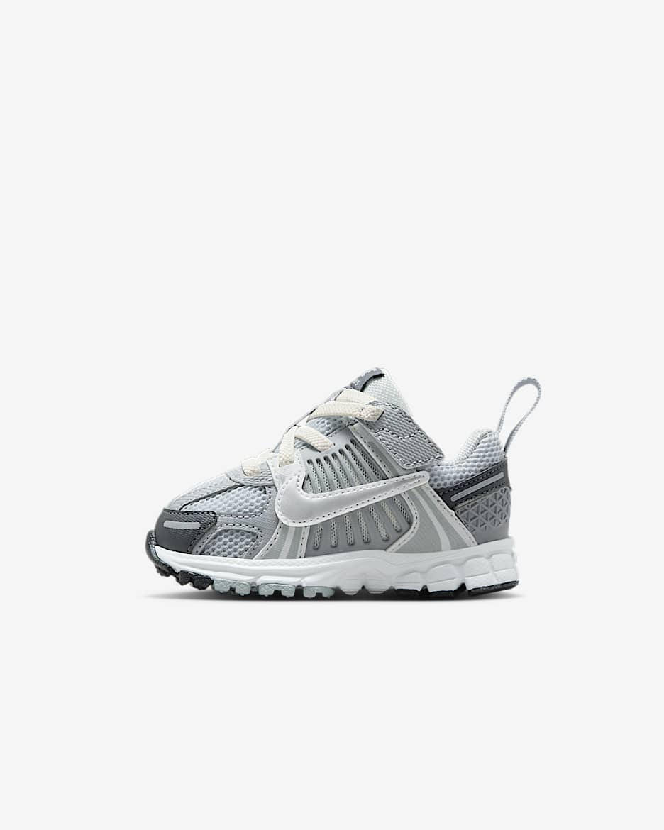 Nike Vomero 5 耐克小迈柔婴童运动鞋 - 白金色/山峰白/暗灰/金属银