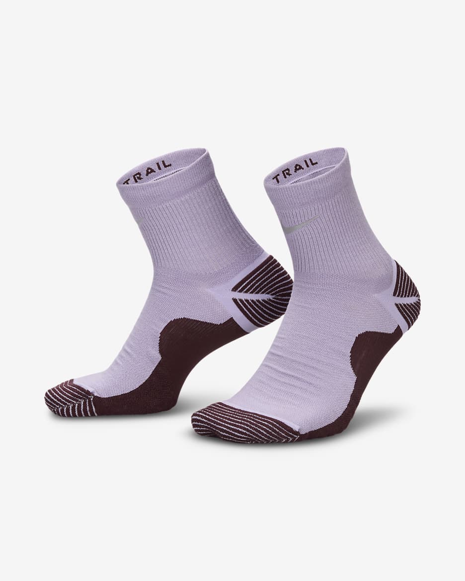 Nike 越野速干跑步中筒运动袜（1 双） - 绣球花紫/鲜亮勃艮第酒红/水泥灰/银