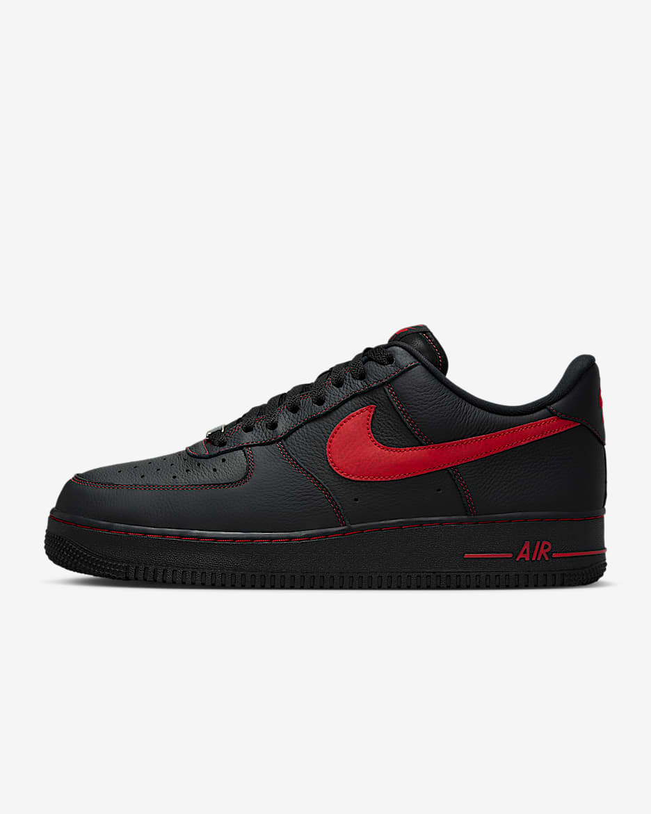 Nike Air Force 1 '07 LV8 男子空军一号运动鞋 - 黑/黑/黑/大学红