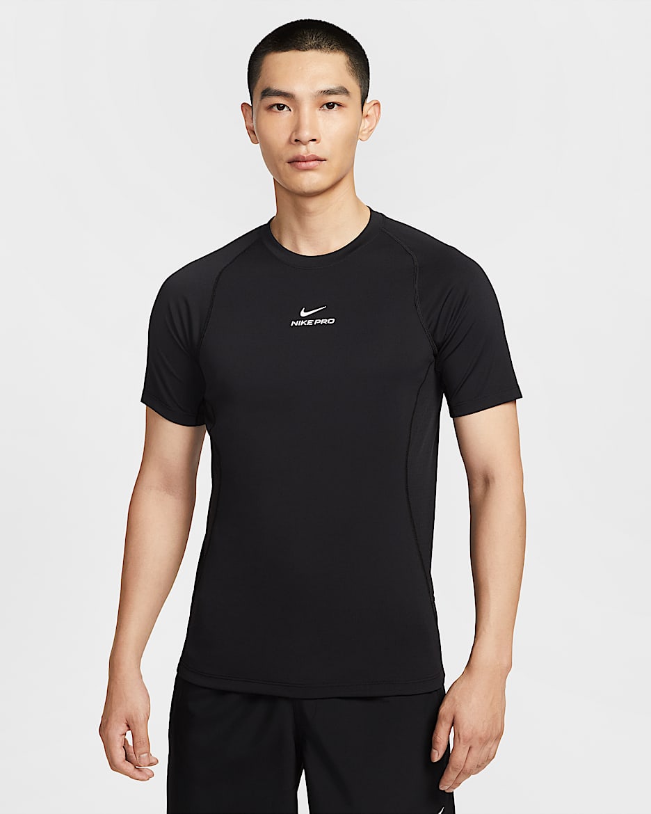 Nike Pro Training Dri-FIT 男子速干短袖训练上衣 - 黑/白色