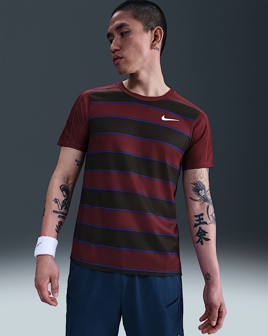 NikeCourt Slam Dri-FIT ADV 网球冠军同款男子速干上衣 - 暗队红/白色